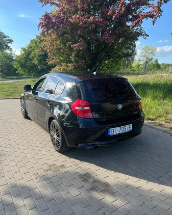 BMW Seria 1 cena 18900 przebieg: 256906, rok produkcji 2010 z Białystok małe 137